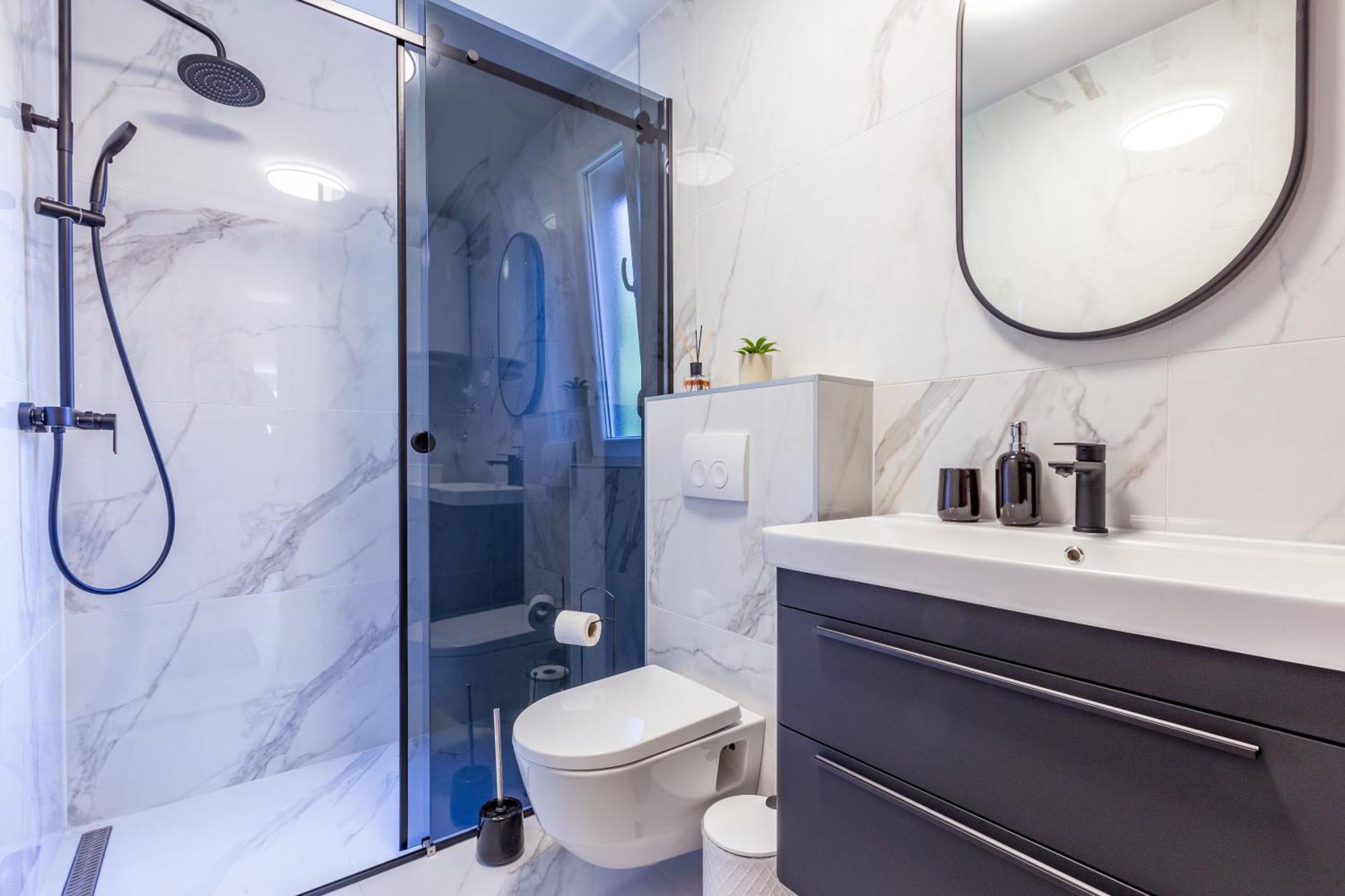 Apolon 2Bdr Apartment With Balcony ザダル エクステリア 写真