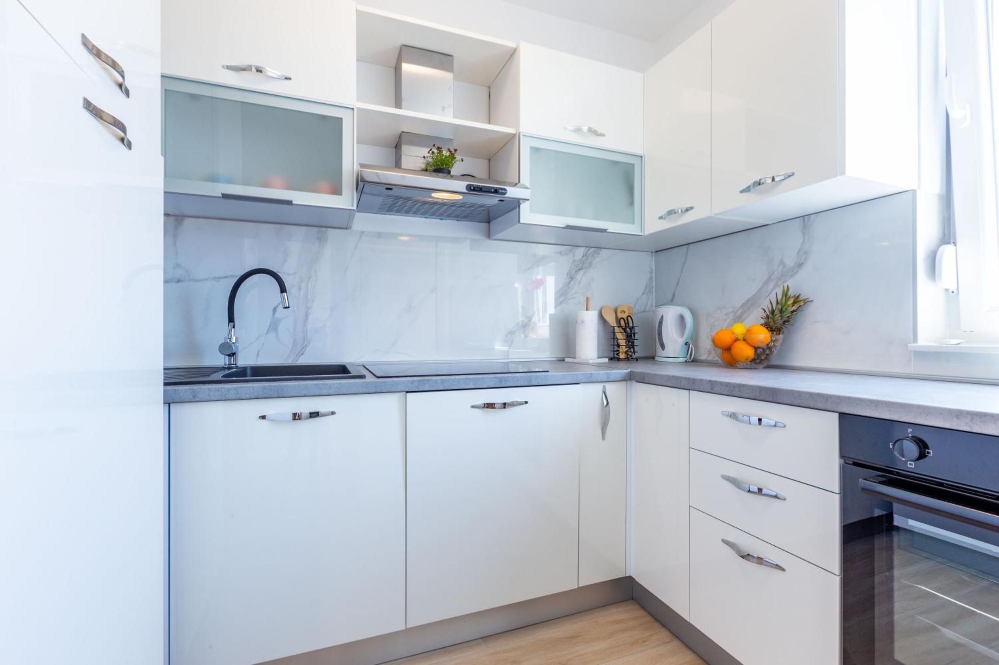 Apolon 2Bdr Apartment With Balcony ザダル エクステリア 写真